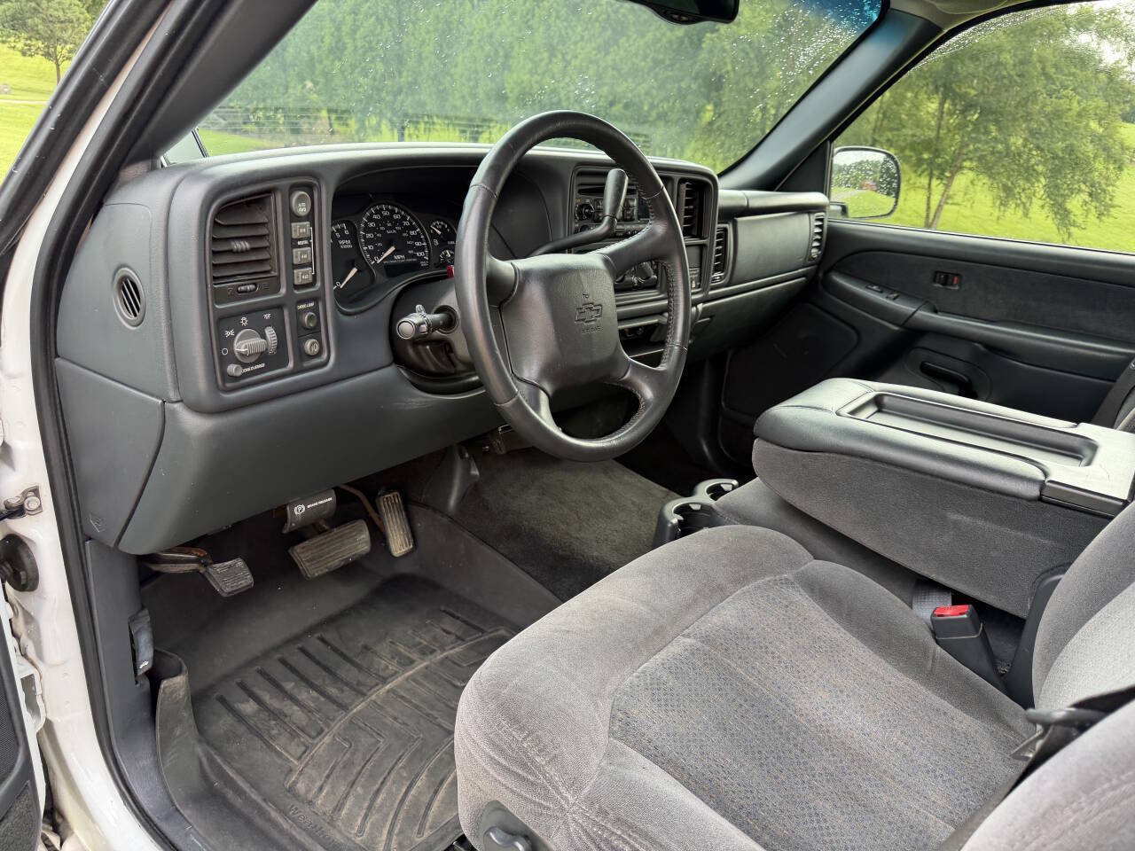 Used 2002 Chevrolet Silverado 1500 LS w/ Off-Road Pkg AWD/4WD image 16