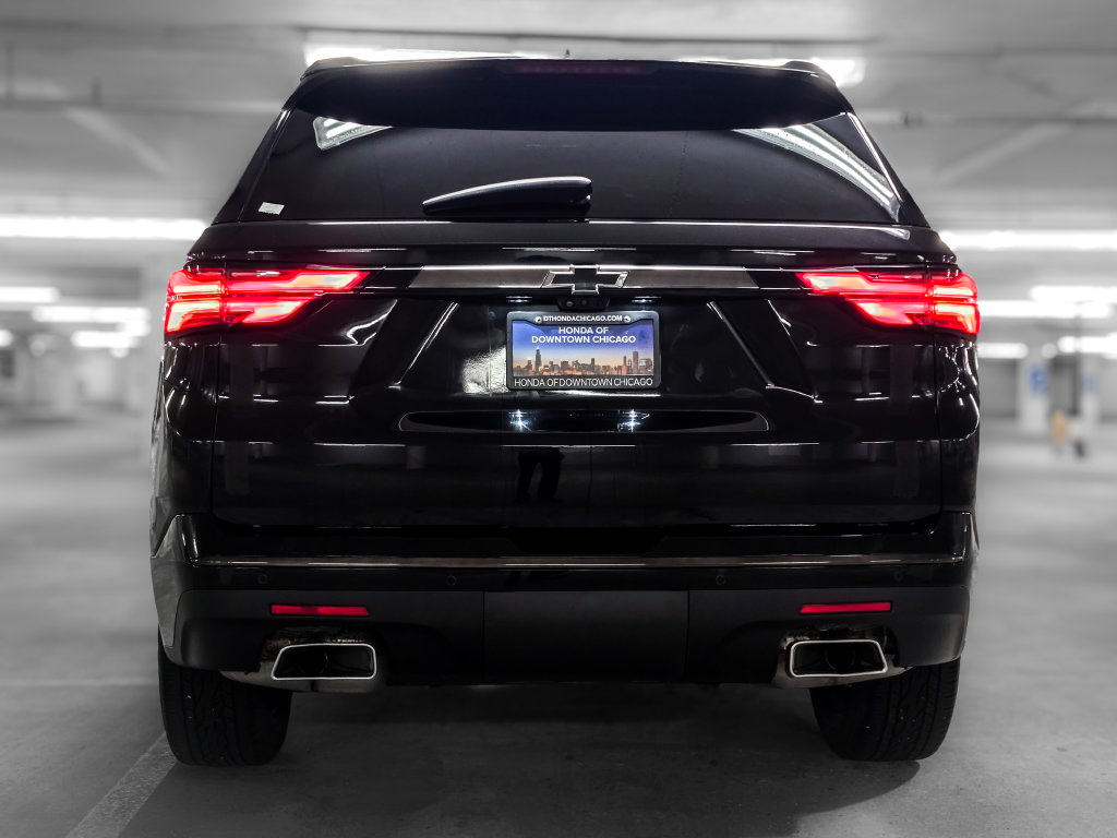 Used 2023 Chevrolet Traverse Premier w/ Redline Edition AWD/4WD image 8