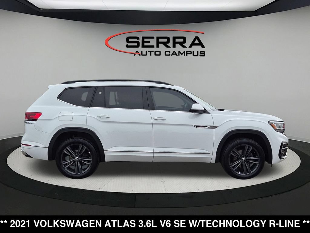 Used 2021 Volkswagen Atlas SE w/ Panoramic Sunroof Package AWD/4WD image 14