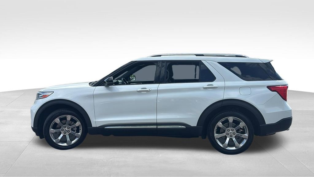 Used 2020 Ford Explorer Platinum w/ Premium Technology Package AWD/4WD image 4