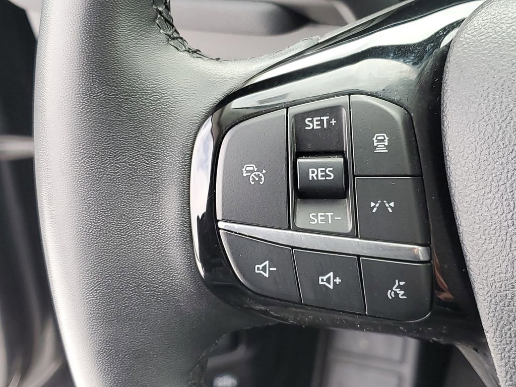 Used 2024 Ford Escape Platinum image 13