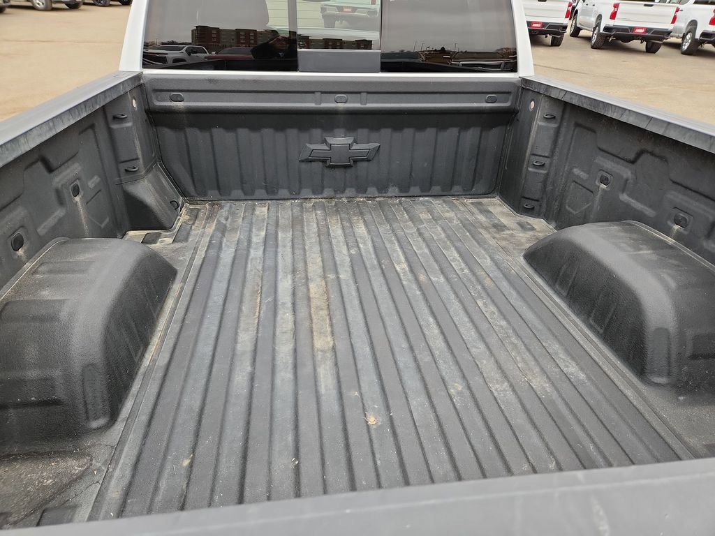Certified 2024 Chevrolet Silverado 1500 RST w/ Redline Edition AWD/4WD image 38