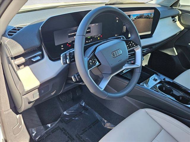 New 2026 Audi Q3 quattro 2.0T AWD/4WD image 3