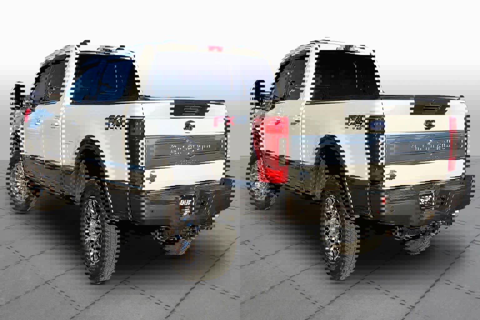 Used 2022 Ford F250 King Ranch w/ King Ranch Ultimate Package image 11