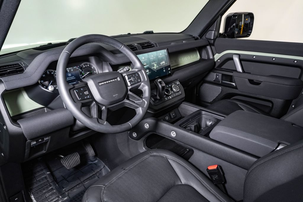 Used 2023 Land Rover Defender 110 75th Limited Edition AWD/4WD image 20