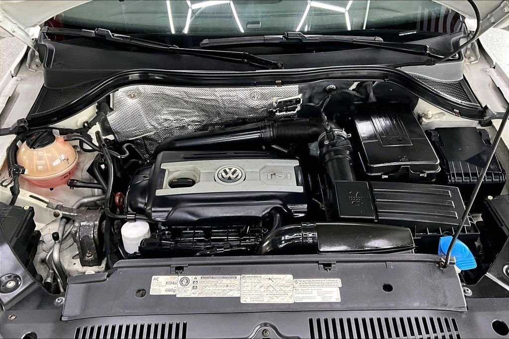 Used 2013 Volkswagen Tiguan SEL image 29