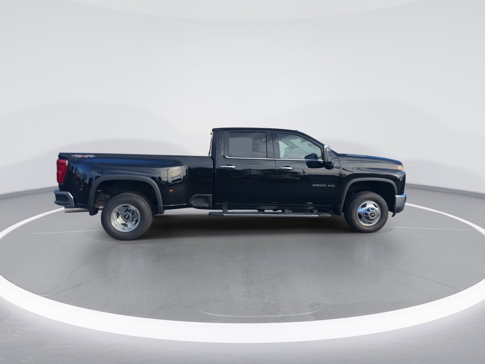 Used 2020 Chevrolet Silverado 3500 LTZ w/ LTZ Plus Package image 10