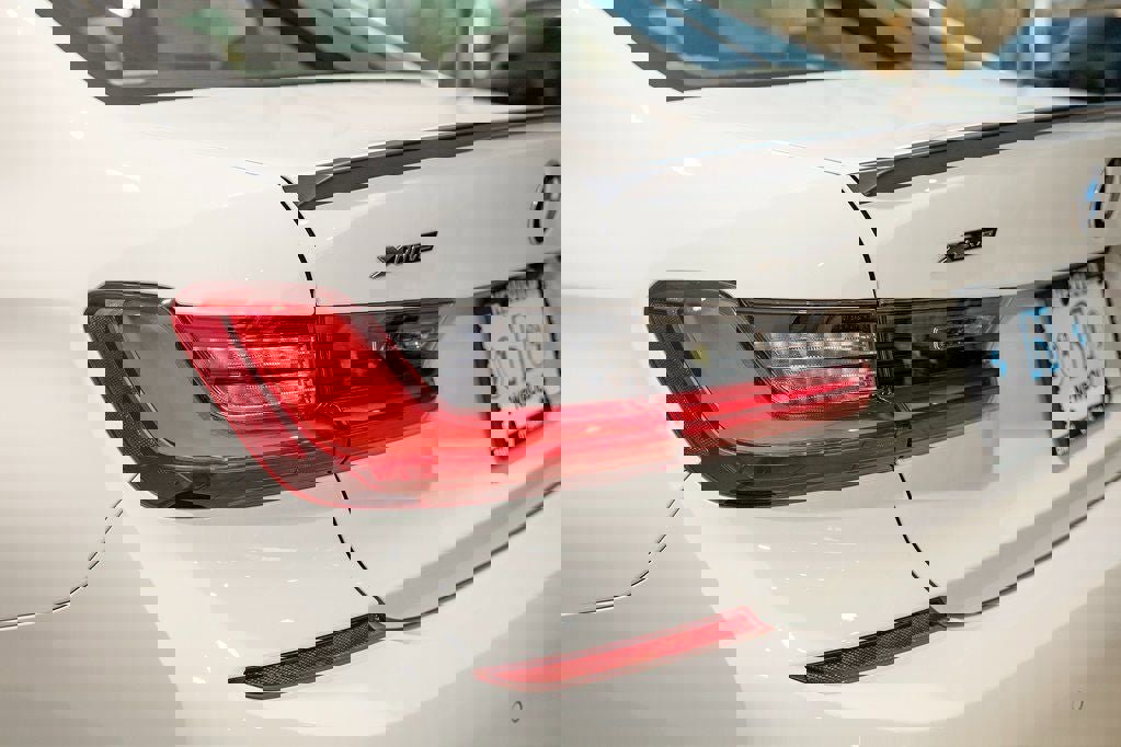 Used 2021 BMW M340i xDrive w/ Premium Package image 9