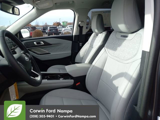 New 2026 Ford Explorer Platinum w/ LUX Leather Package image 24