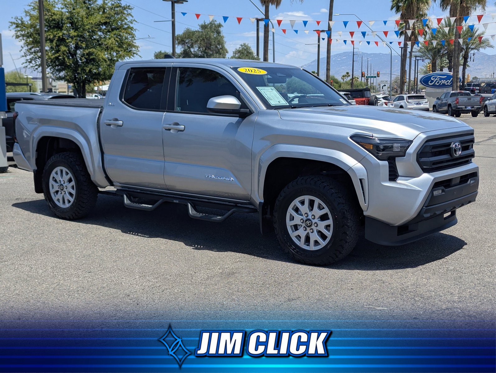 Used 2025 Toyota Tacoma SR5 AWD/4WD image 1