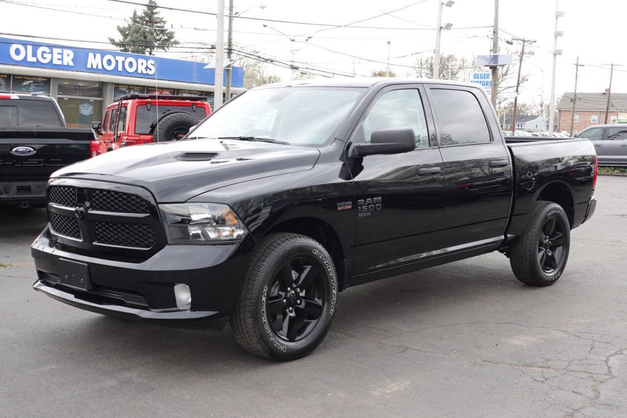 Used 2023 RAM 1500 Express w/ Wheel & Sound Group AWD/4WD image 2