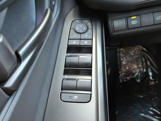Certified 2026 Toyota C-HR AWD/4WD image 23