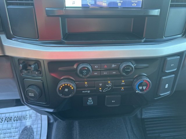 New 2026 Ford F250 XL image 24