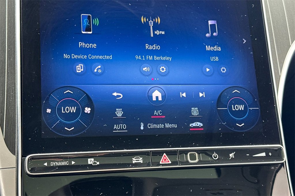 Used 2023 Mercedes-Benz C 300 Sedan image 23