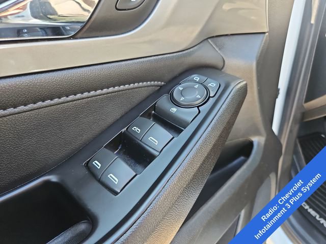Used 2023 Chevrolet Traverse LT FWD image 12