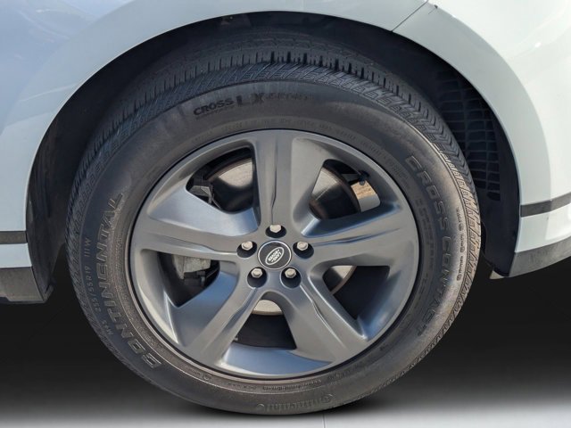 Used 2025 Land Rover Range Rover Velar Dynamic SE image 9