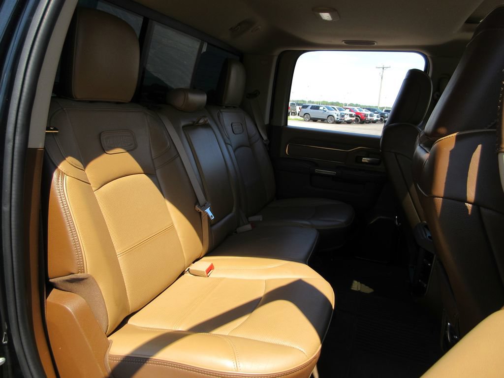 Used 2022 RAM 2500 Limited AWD/4WD image 28