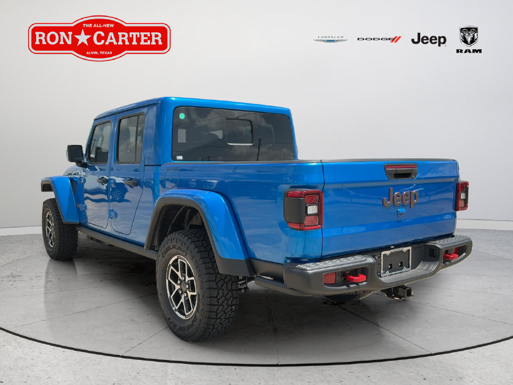 New 2026 Jeep Gladiator Rubicon w/ Steel Power Dome Hood Package AWD/4WD image 4