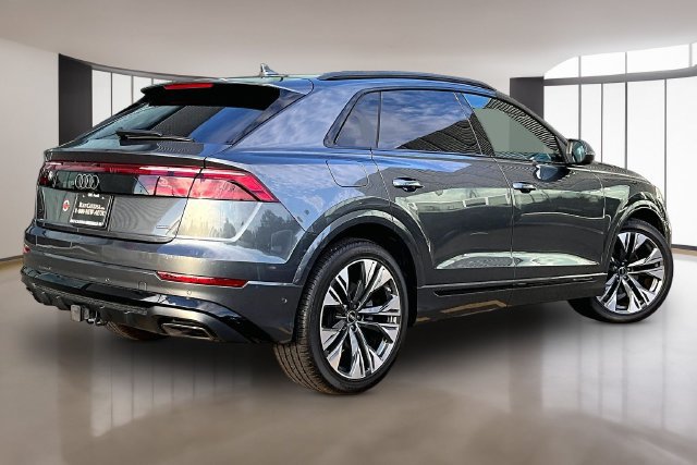 Used 2026 Audi Q8 Premium Plus AWD/4WD image 5