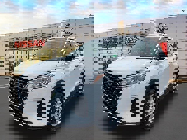 New 2025 Nissan Kicks Play S image 2