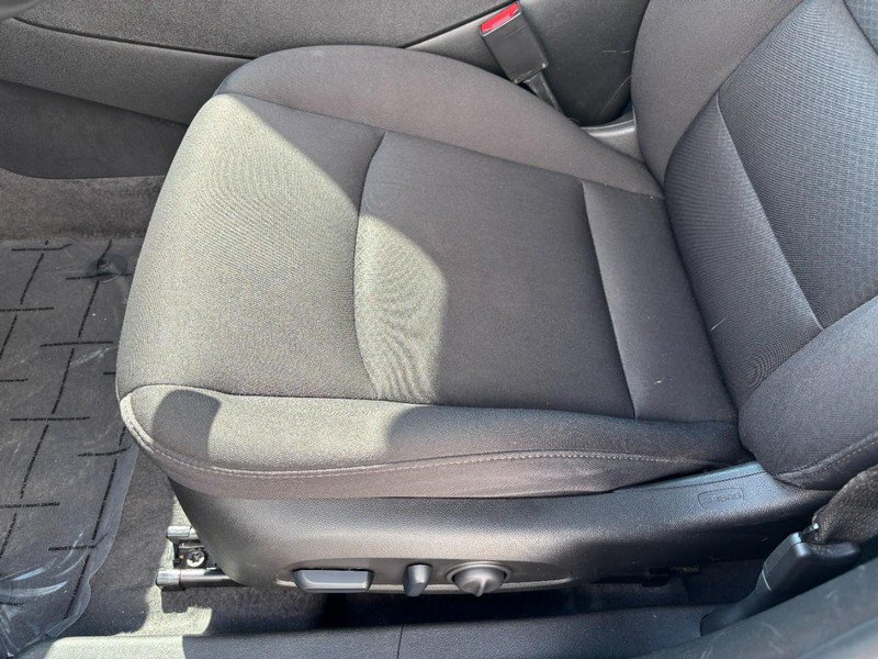 Used 2024 Chevrolet Malibu LT FWD image 21