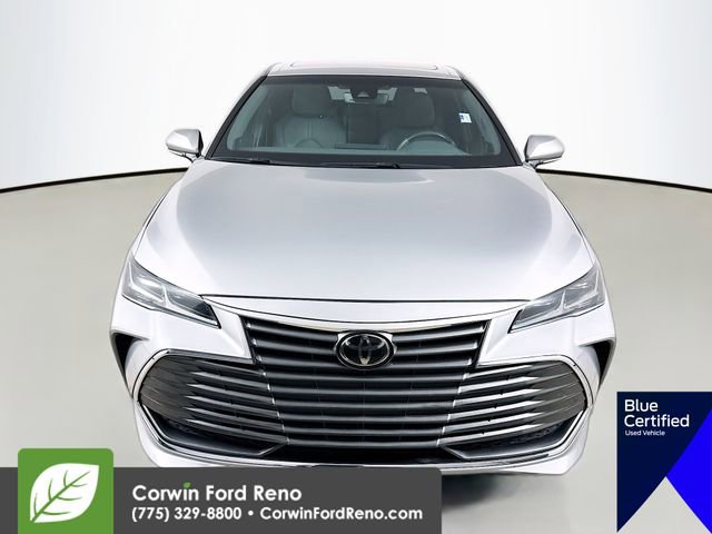 Used 2021 Toyota Avalon Limited FWD image 2