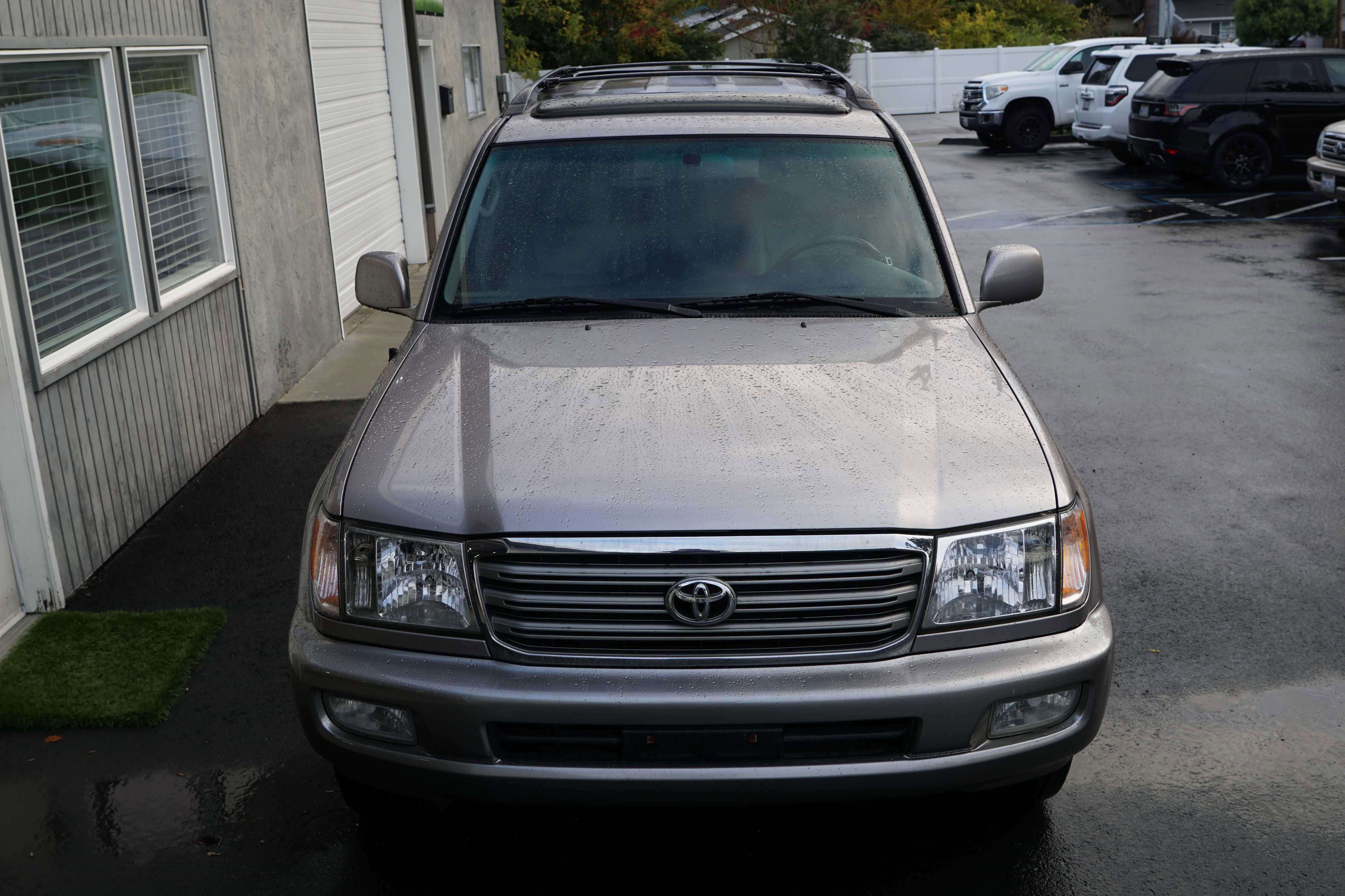 Used 2004 Toyota Land Cruiser image 5
