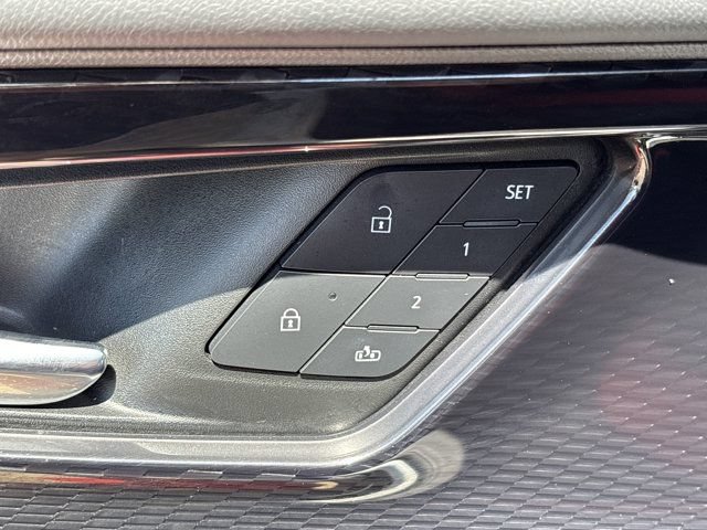 Used 2024 Chevrolet Blazer EV RS AWD/4WD image 22