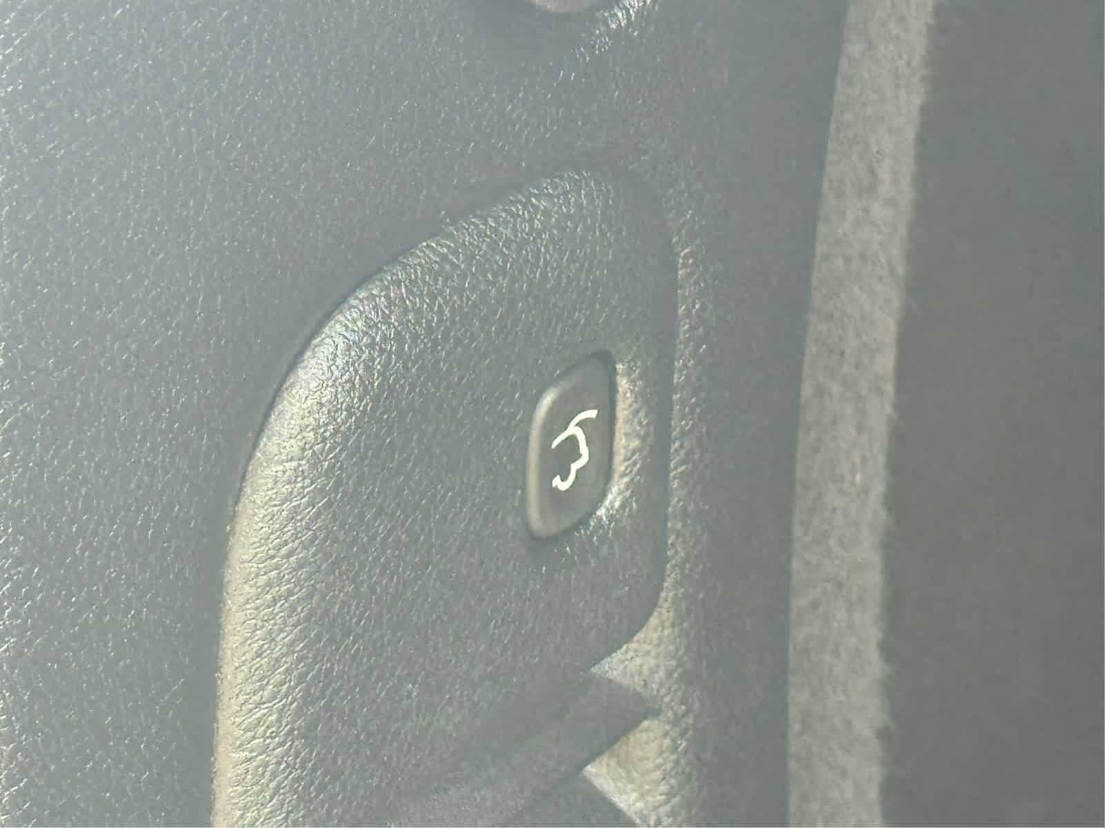 Used 2023 Dodge Durango GT AWD/4WD image 49