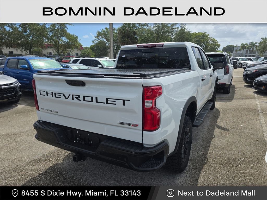 Used 2025 Chevrolet Silverado 1500 ZR2 image 4