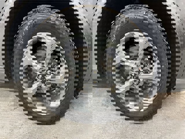 Certified 2023 Ford Escape ST-Line Select w/ Tech Pack #2 image 2