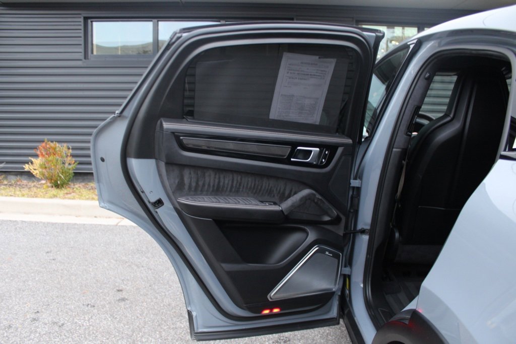 Certified 2023 Porsche Cayenne Turbo GT image 31
