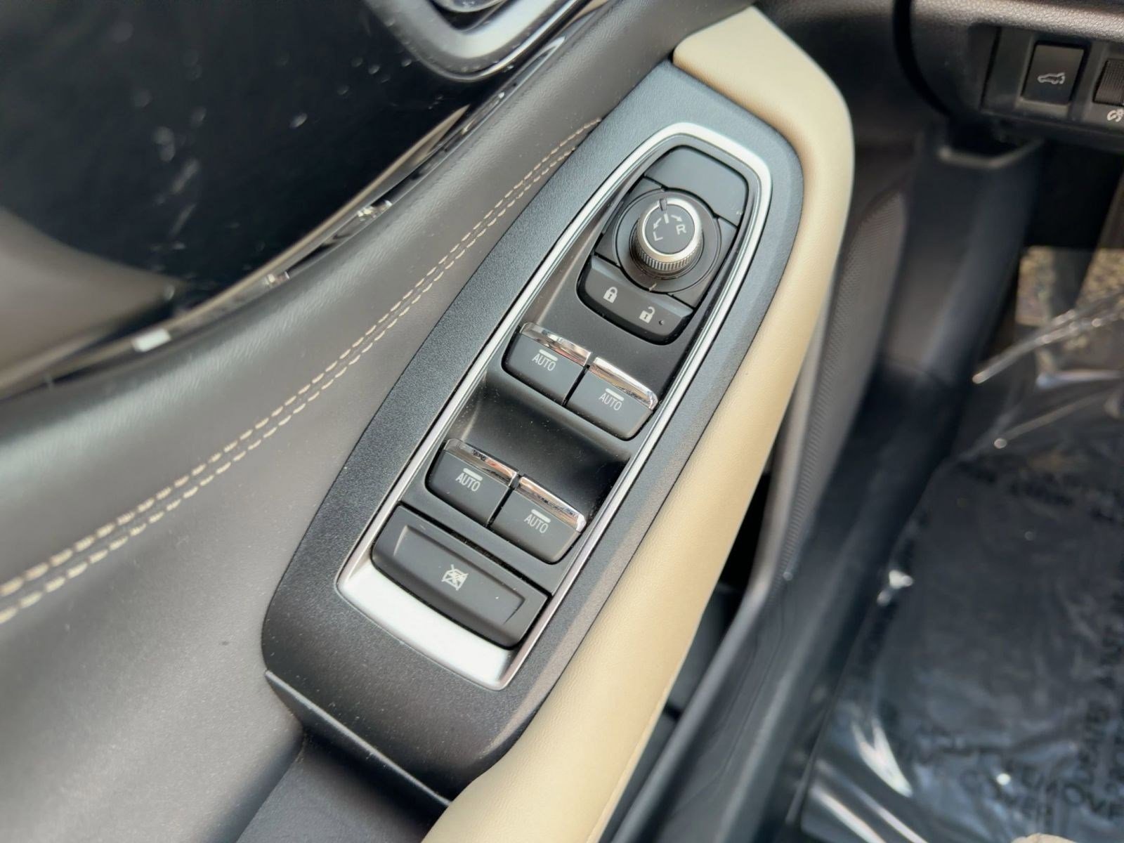 Used 2023 Subaru Outback Limited image 22