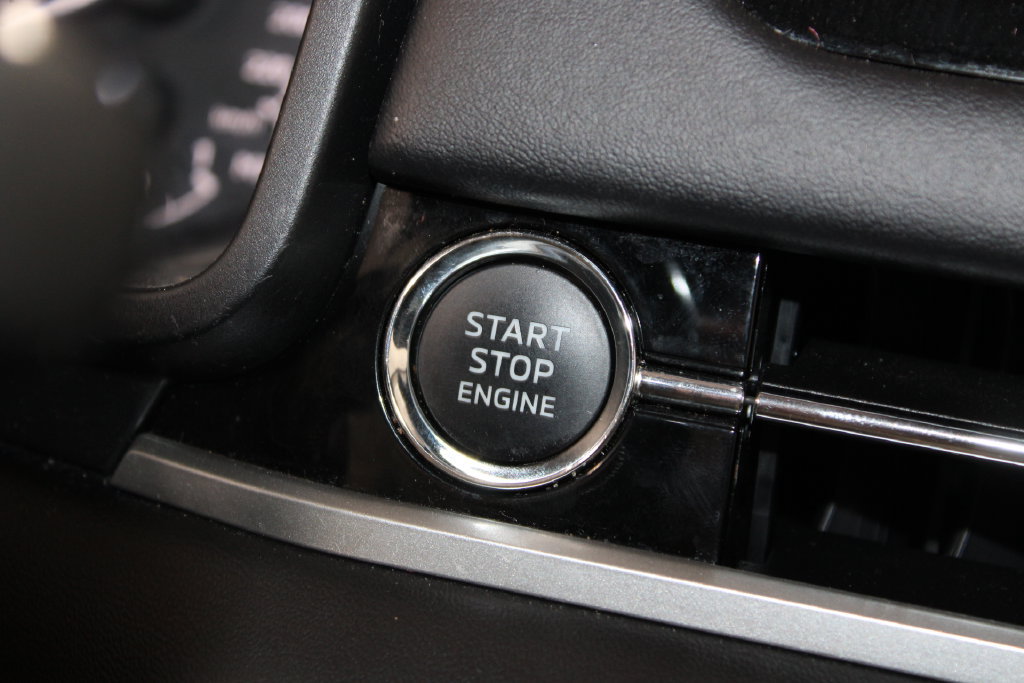 Used 2025 Mitsubishi Outlander SE FWD image 27