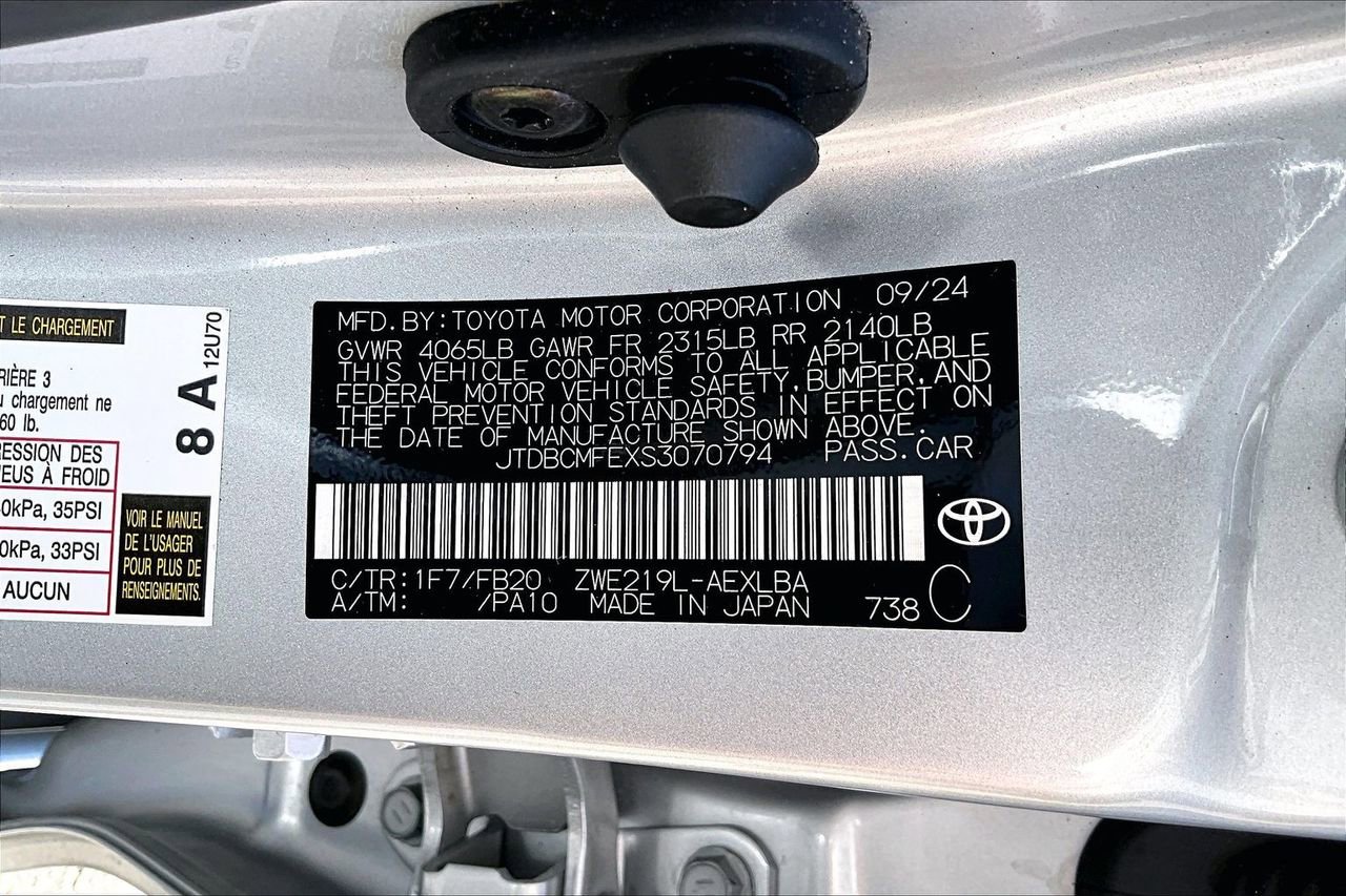 Used 2025 Toyota Corolla LE image 16