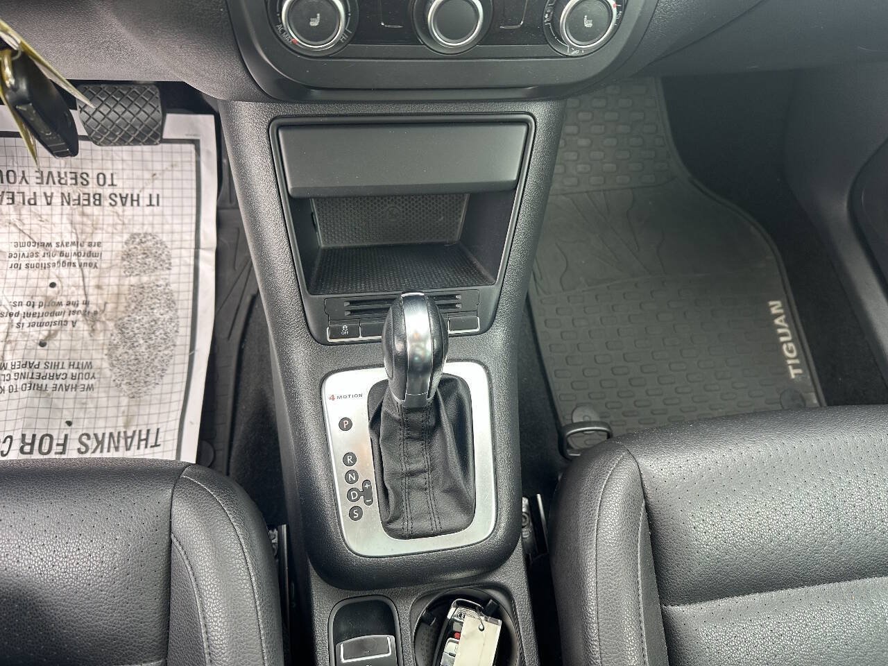 Used 2011 Volkswagen Tiguan SE AWD/4WD image 15