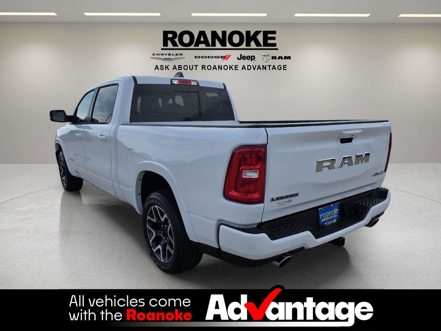 Used 2025 RAM 1500 Laramie w/ Sport Appearance Package image 7