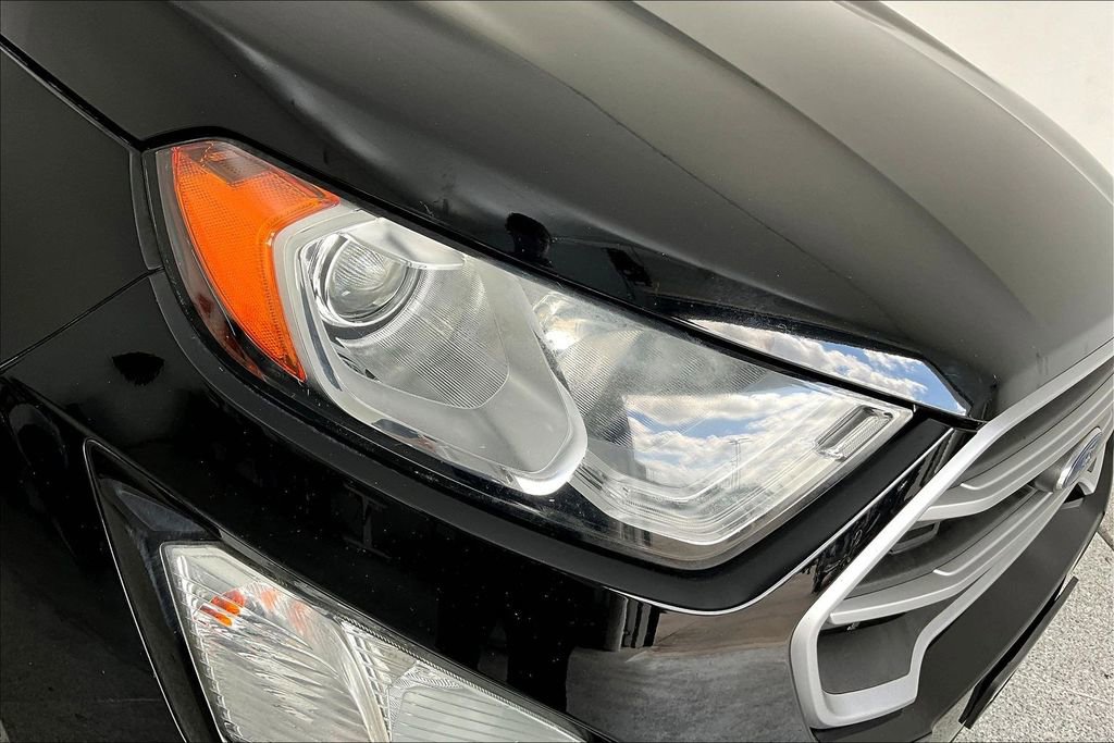 Used 2020 Ford EcoSport SE image 36