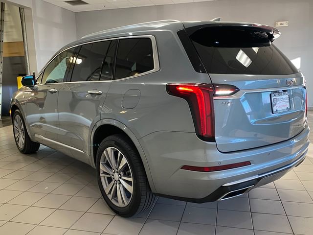 Used 2023 Cadillac XT6 Premium Luxury image 5