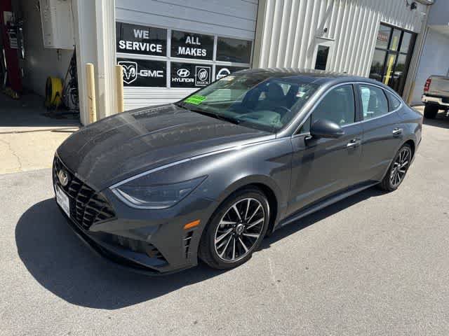 Used 2021 Hyundai Sonata Limited FWD image 2