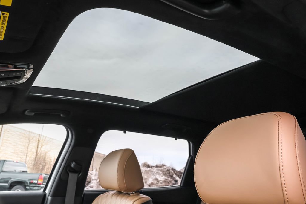 Used 2023 Hyundai Santa Fe Calligraphy image 9