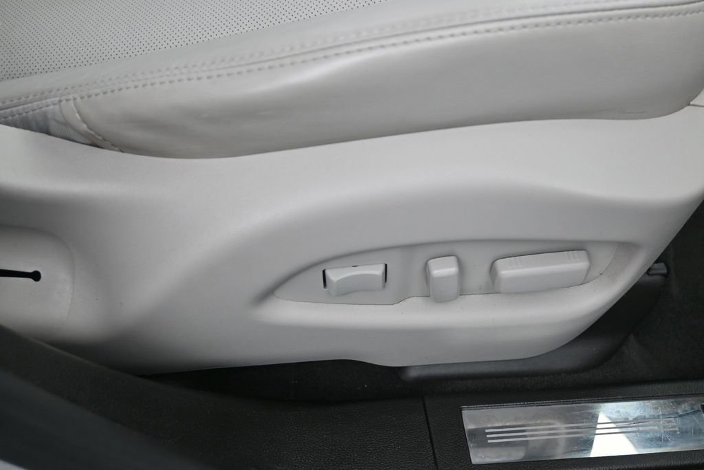 Used 2015 Cadillac SRX Performance FWD image 10