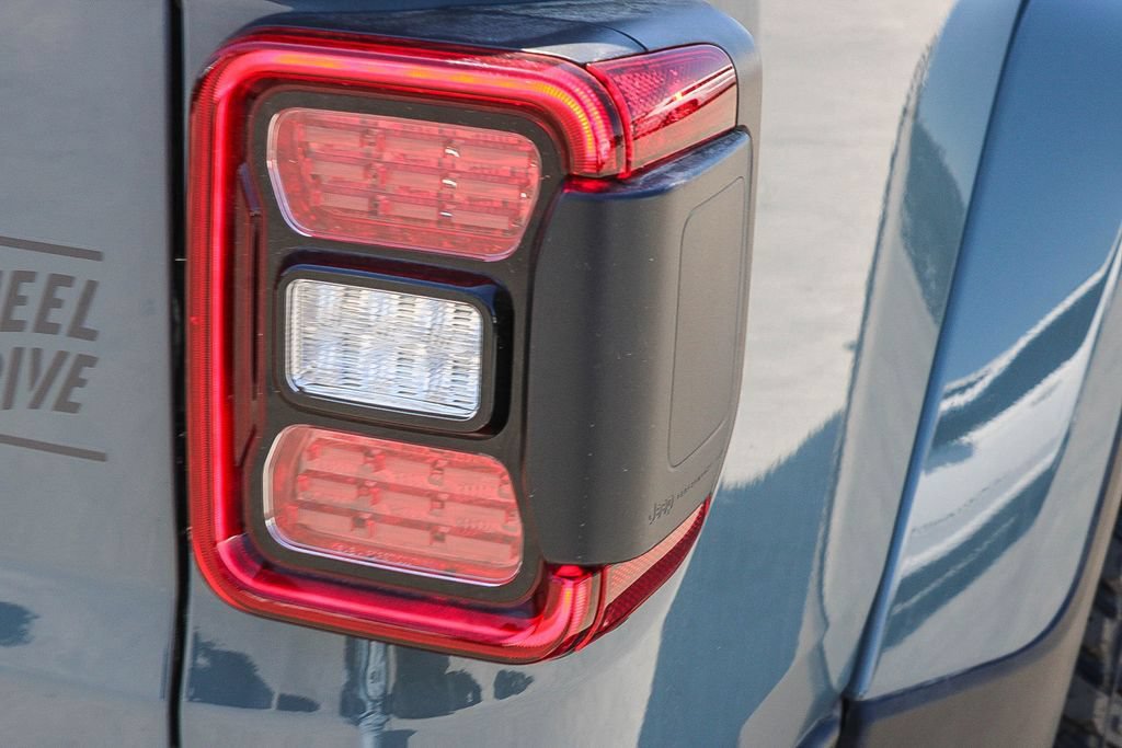New 2026 Jeep Gladiator Sport AWD/4WD image 10
