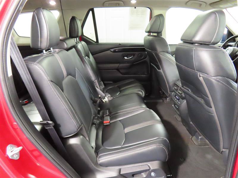 Used 2024 Honda Pilot Touring image 36