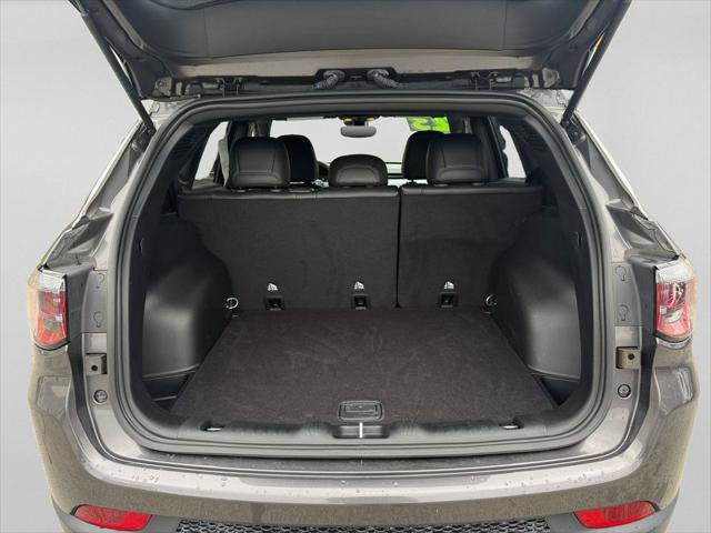 Certified 2023 Jeep Compass Latitude AWD/4WD image 27