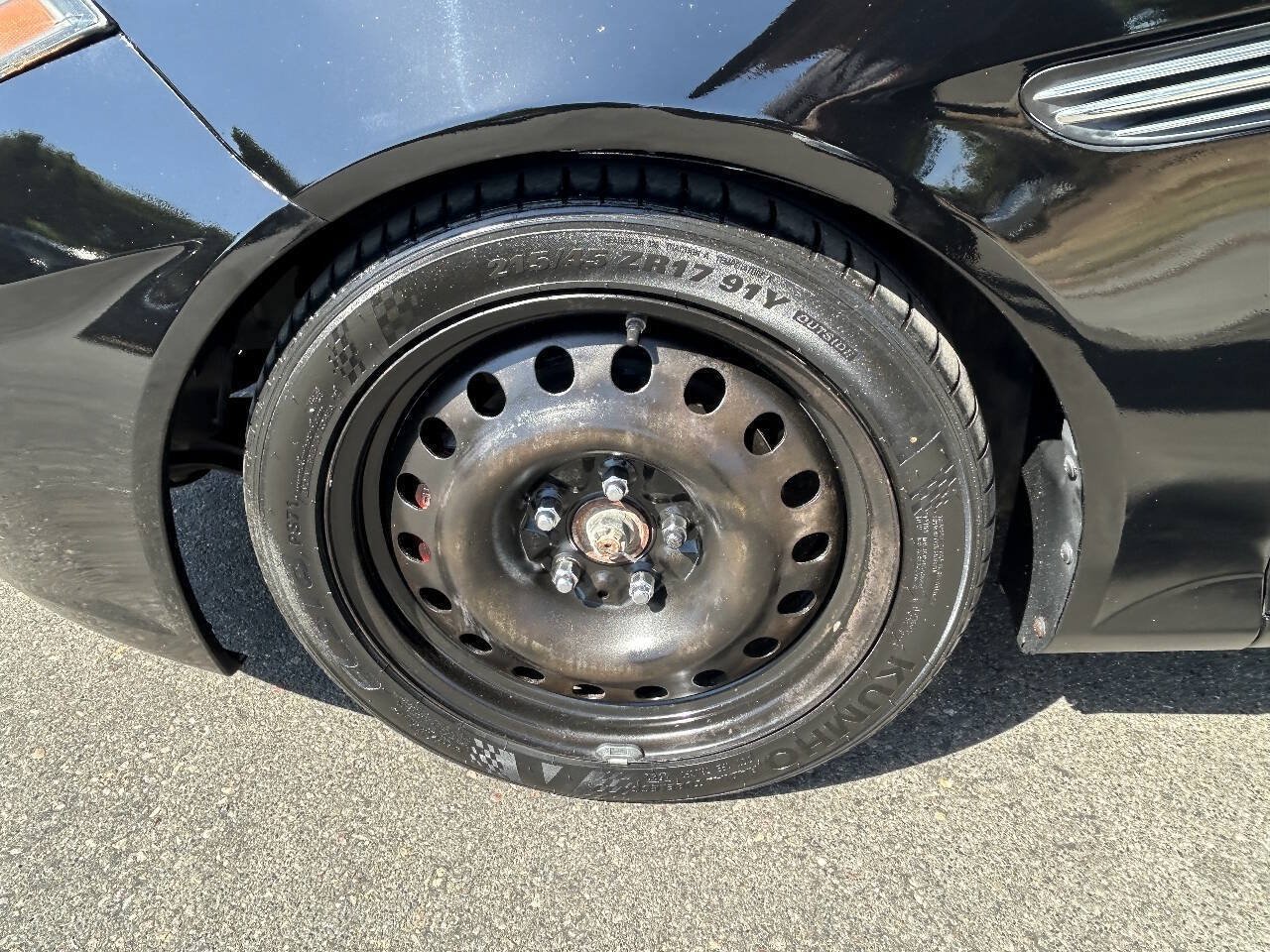 Used 2007 Hyundai Tiburon FWD image 9