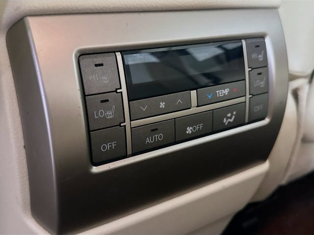 Used 2016 Lexus GX 460 Luxury w/ Preferred Accessory Package AWD/4WD image 26