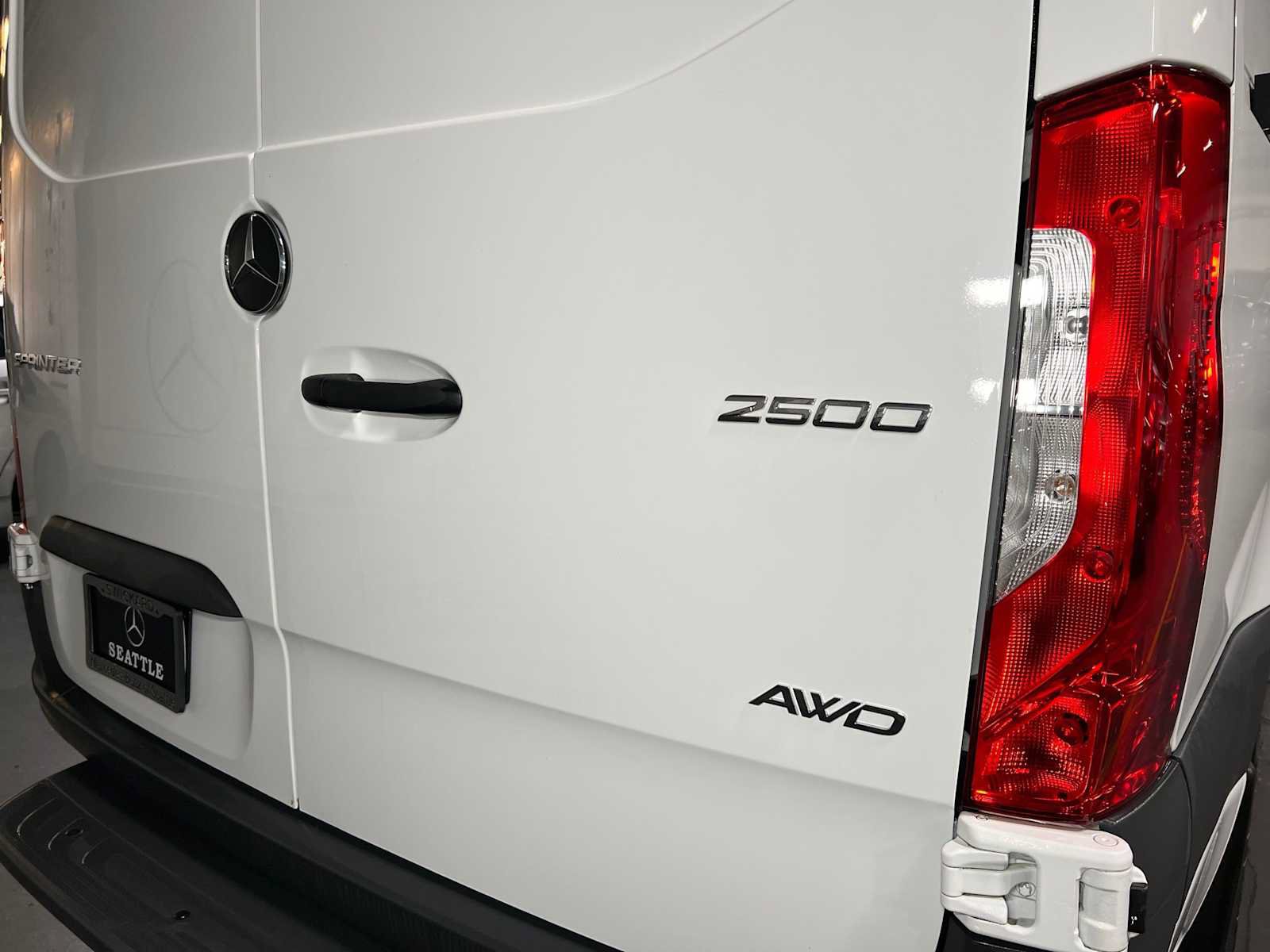 New 2025 Mercedes-Benz Sprinter 2500 image 16