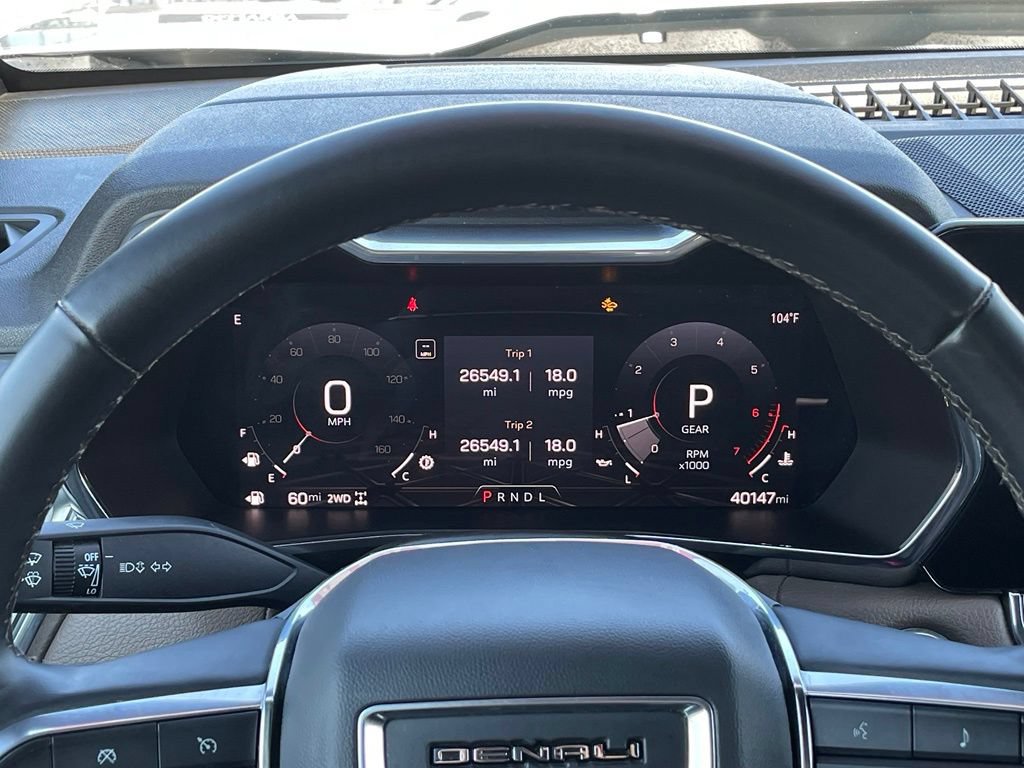 Used 2024 GMC Canyon Denali AWD/4WD image 15