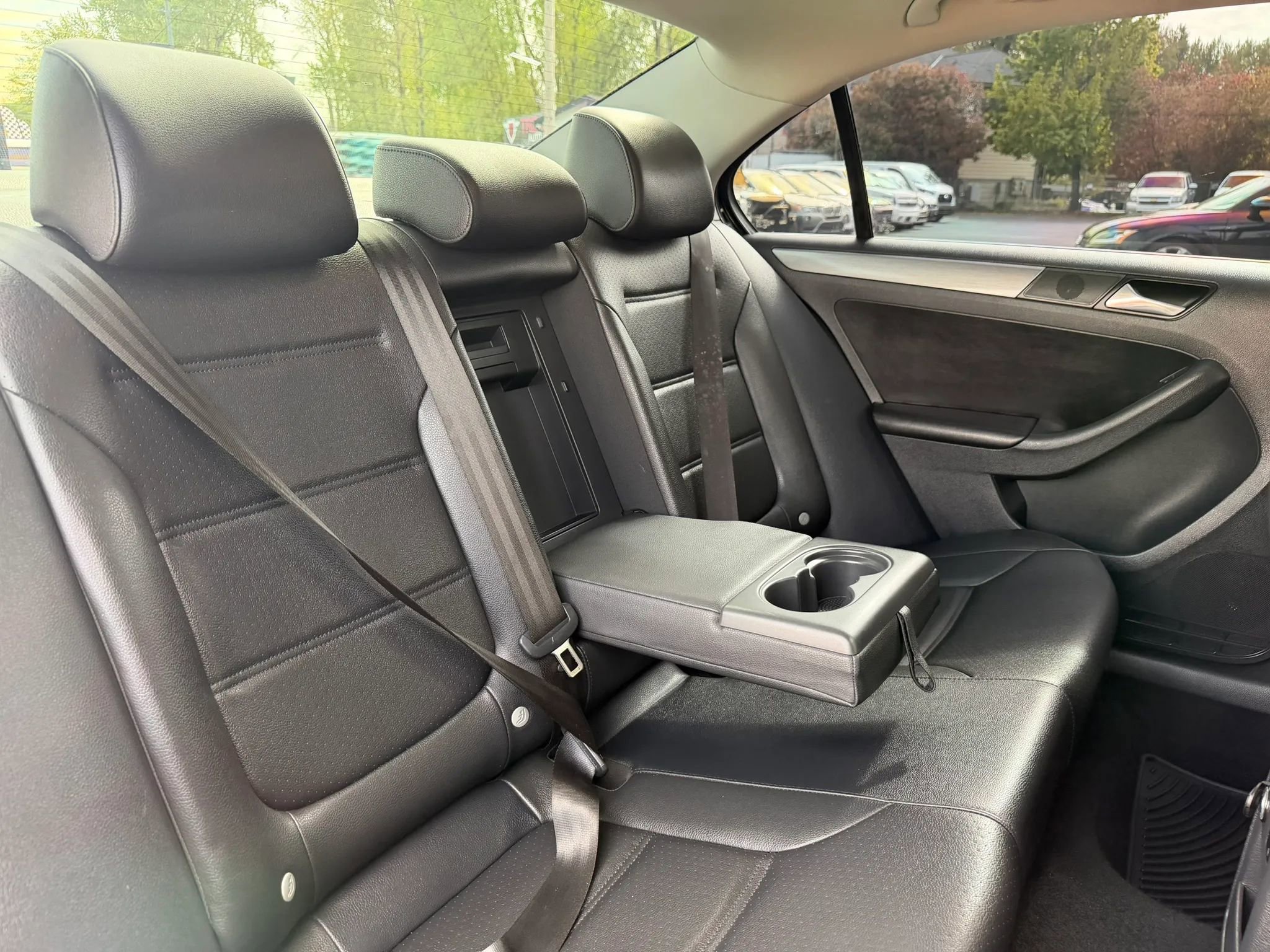 Used 2014 Volkswagen Jetta TDI image 21